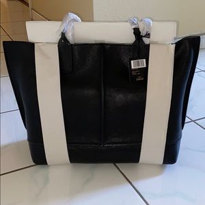 Frye - Lucy Tote in Black BNWT